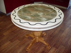 Сборка круглого стола в Альметьевске