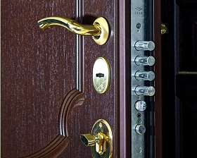 Замена замка на металлической двери Legran в Альметьевске