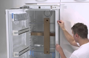 Установка встраиваемого холодильника в Альметьевске